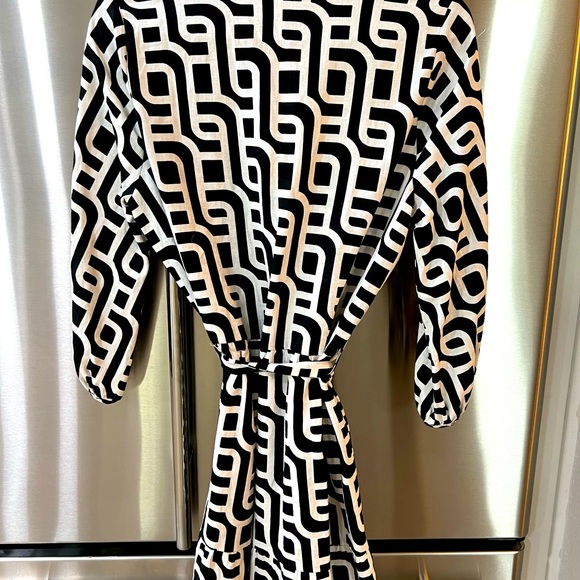 ZARA DRESS - Picture 3 of 4